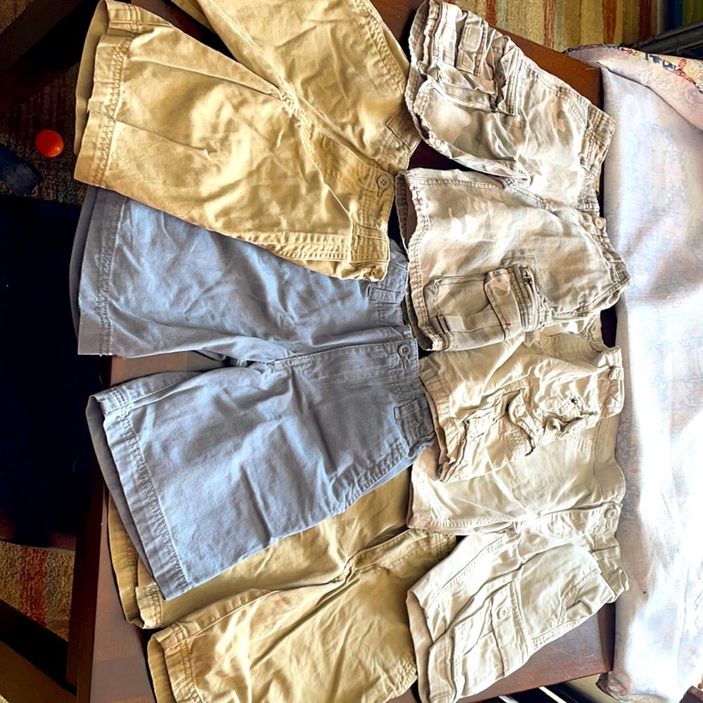 Boys size 7 shorts